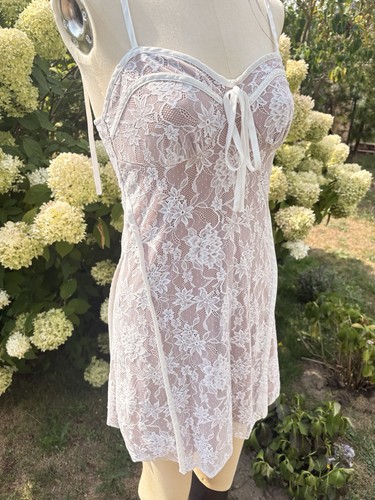 Elegantes spitzenkleid - spitzenkleid, in
